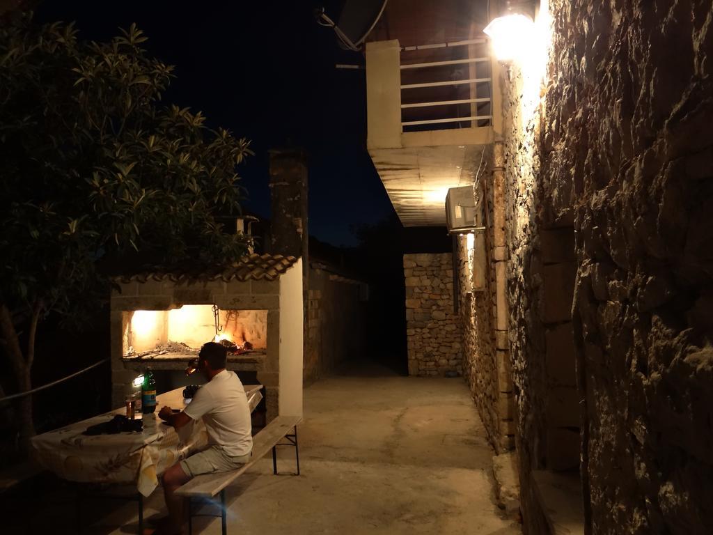 Holiday Home Milan Borje Orebić Exteriér fotografie